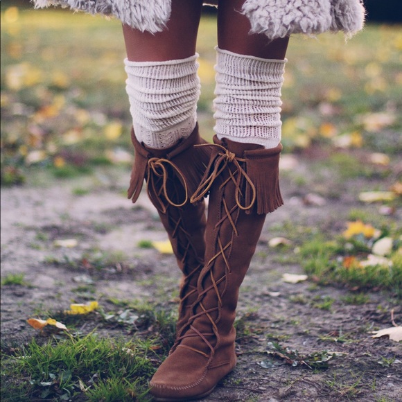 Minnetonka Shoes - Minnetonka Boots